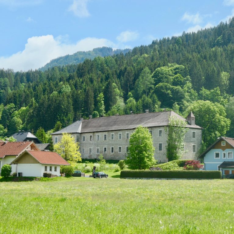 584105917_1275816364590944_6246659172842115556_n